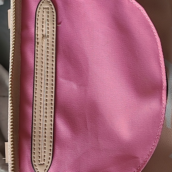 Pink Bag - Picture 2 of 3